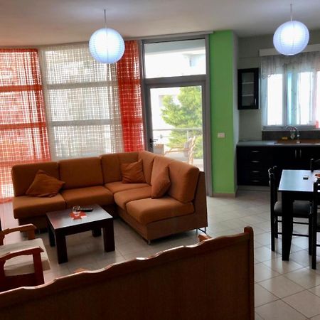 Lorenso Guest House Saranda Dış mekan fotoğraf