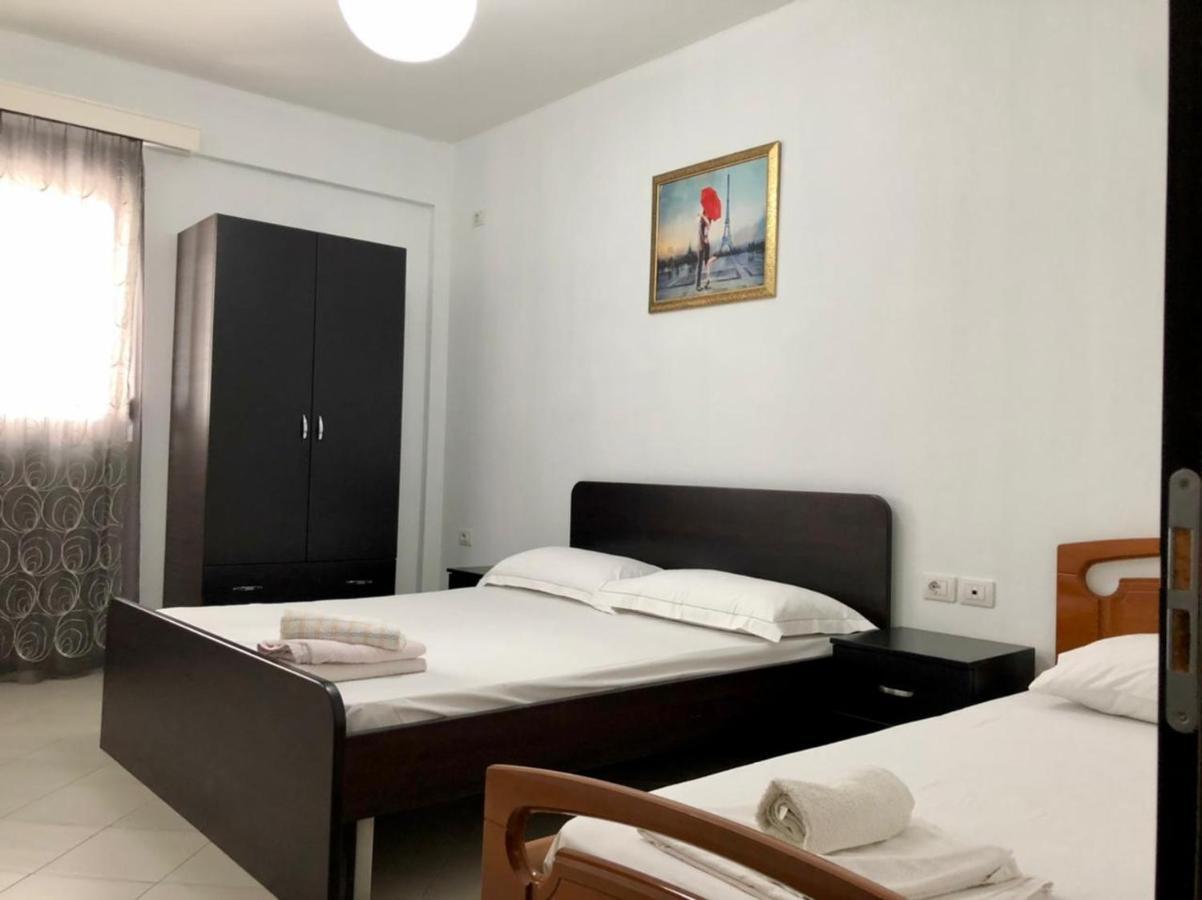 Lorenso Guest House Saranda Dış mekan fotoğraf