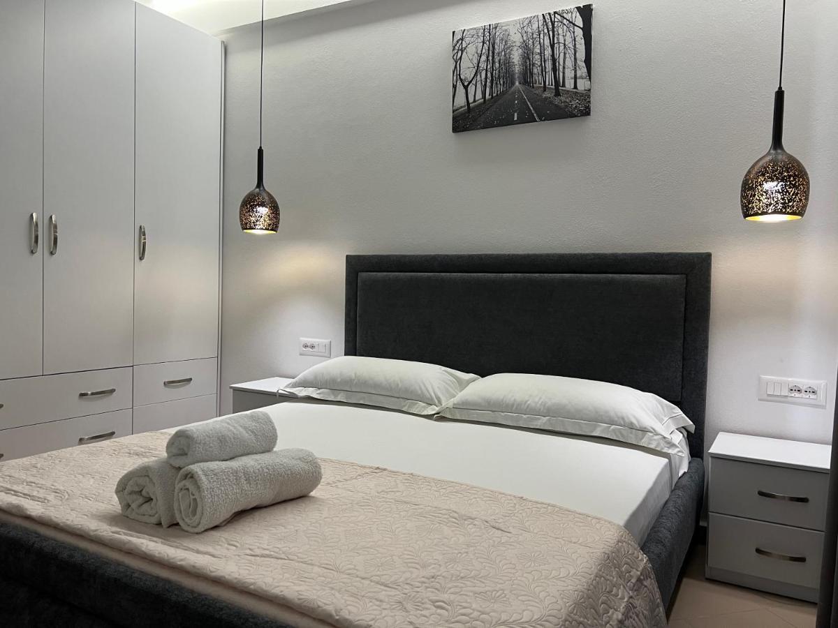 Lorenso Guest House Saranda Dış mekan fotoğraf